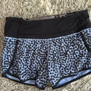 Lululemon  Size 4 Speed Ups periwinkle and black cheetah